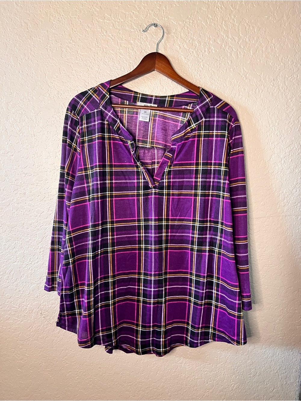 Ultra Teeze 2X Purple Plaid V-Neck Women's Top Tunic Fall Vibes